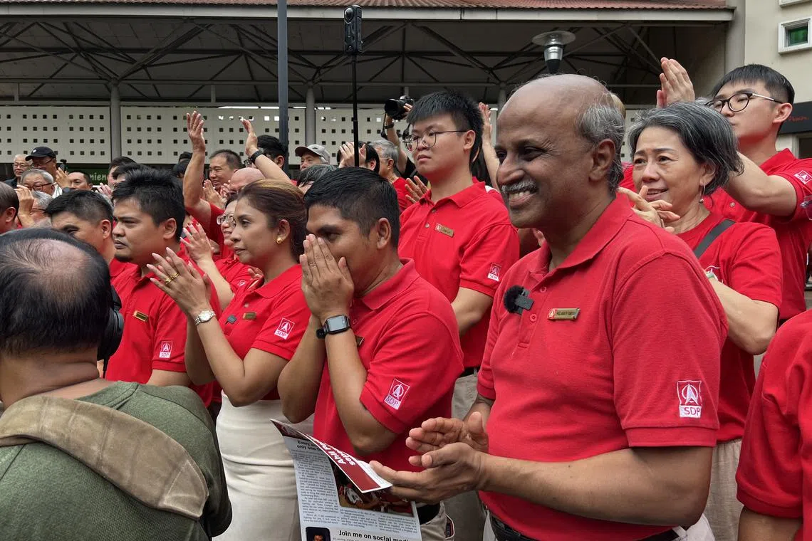 புக்கிட் பாஞ்சாங்கில் பால் தம்பையா, செம்பவாங் வெஸ்ட்டில் சீ சூன் ஜுவான் போட்டி