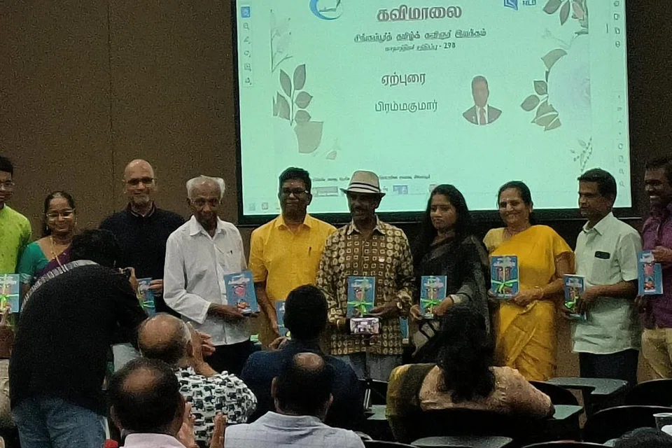 கவிமாலை சிங்கப்பூர் தமிழ்க் கவிஞர் இயக்கத்தின் 298வது சந்திப்பு மார்ச் 29ஆம் தேதி தேசிய நூலகத்தில் இடம்பெற்றது. 
