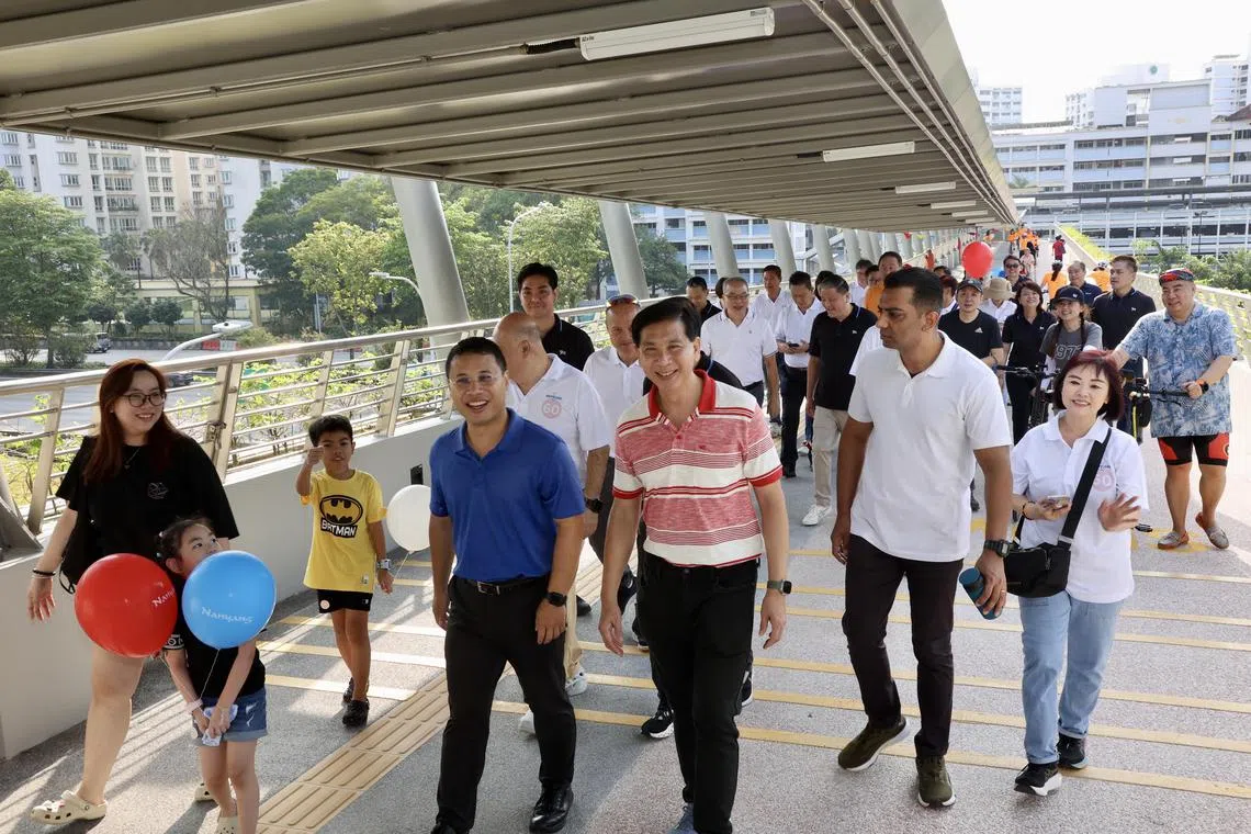 ஜூரோங் வெஸ்ட்டில் புதிய 110 மீட்டர் நீள சைக்கிள் பாலம் திறப்பு