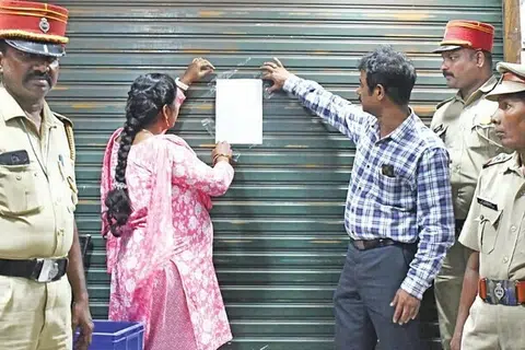 புதுச்சேரி போலி மருந்து கிடங்கிற்கு ‘சீல்’ வைத்த அதிகாரிகள்.