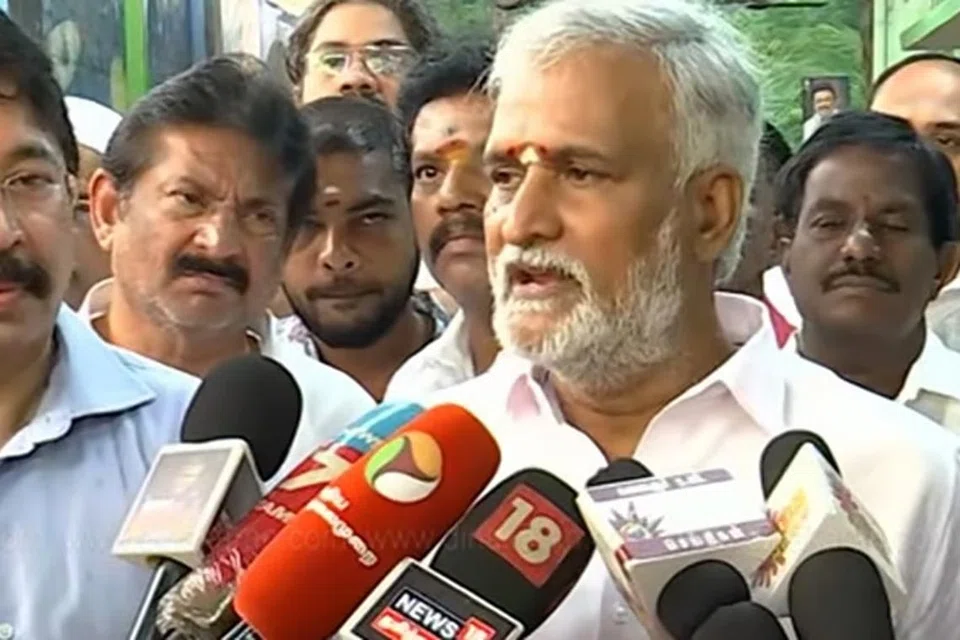 இந்து சமய அறநிலையத் துறை அமைச்சர் சேகர்பாபு. 