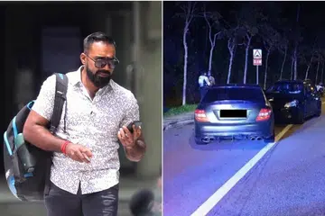 மூன்று முறை சிங்கப்பூருக்குத் தென்கிழக்கு ஆசிய விளையாட்டுகளில்  தங்கம் வென்று தந்தவர் விவியன்.