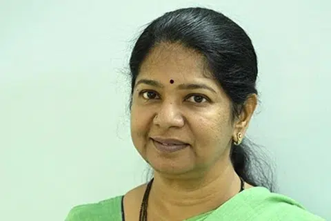 கனிமொழி.