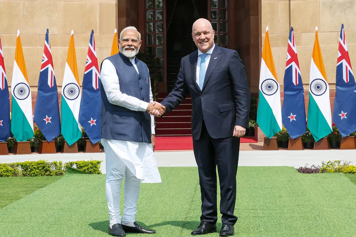 எதிர்ப்பையும் மீறி தடையற்ற வர்த்தக உடன்பாட்டை வரவேற்கும் நியூசிலாந்துப் பிரதமர்