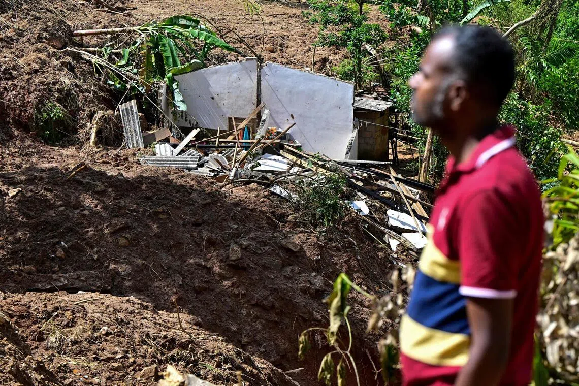 இலங்கையில் சூறாவளிக்கு 600 பேர் பலி; மீண்டும் நிலச்சரிவு அபாயம்