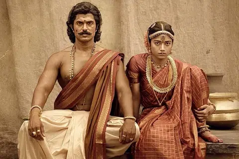 ‘ரணபலி’ படக் காட்சியில் விஜய் தேவரகொண்டா, ராஷ்மிகா மந்தனா.