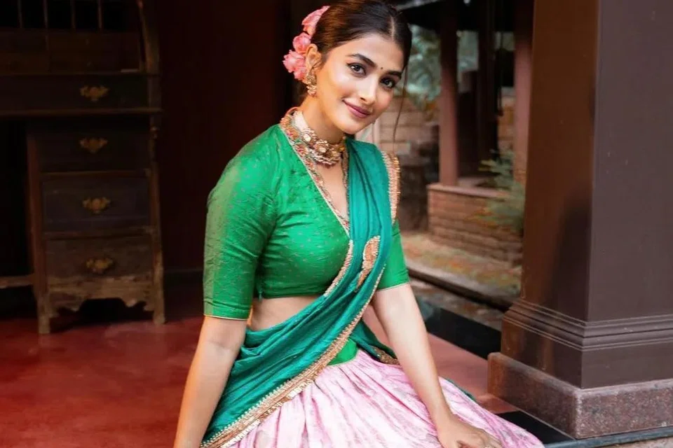 பூஜா ஹெக்டே.