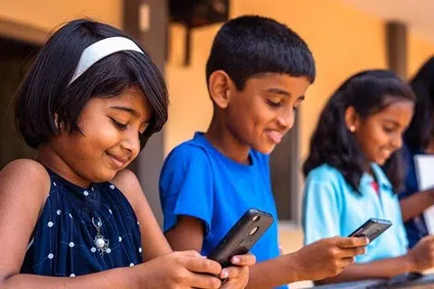 இணையவழி பகடிவதை அதிகரித்துவிட்டதாக இந்திய நிதி அமைச்சின் அறிக்கை சுட்டிக்காட்டுகிறது.