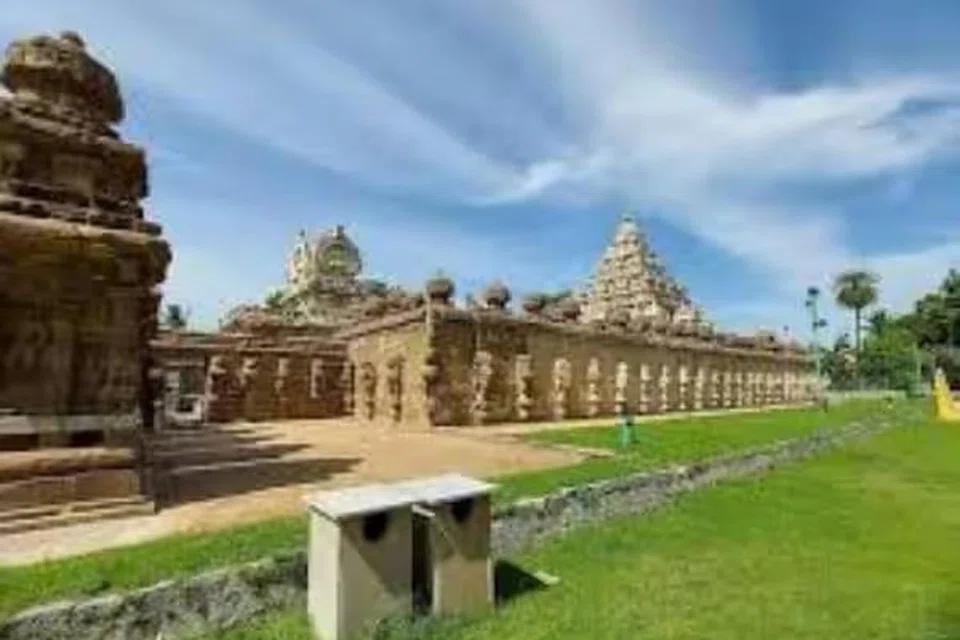 காஞ்சி கைலாசநாதர் கோவில்.