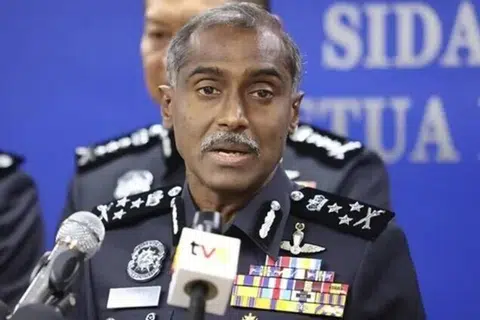 ஜோகூர் காவல்துறைத் தலைமை அதிகாரி எம். குமார்.