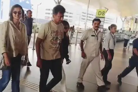 சென்னை விமான நிலையத்தில் துணை முதல்வர் உதயநிதி ஸ்டாலின்.