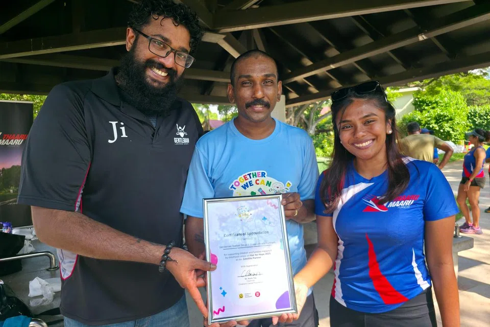 ‘தாறுமாறு ரன்னர்ஸ்’ எனும் ஓட்டக் குழுவும் ‘ஜென்டில்மேன்’ முடிதிருத்தும் கடையும் இணைந்து ‘ஹேர் ஃபார் ஹோப் அண்ட் ரன்’ நிகழ்ச்சிக்கு ஏற்பாடு செய்திருந்தன.