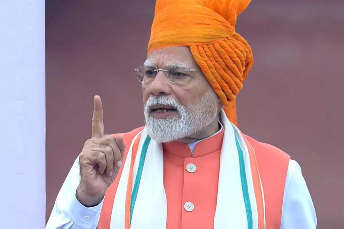 இந்தியா அணுவாயுத மிரட்டலுக்கு இனி அஞ்சாது: சுதந்திர தின உரையில் மோடி 