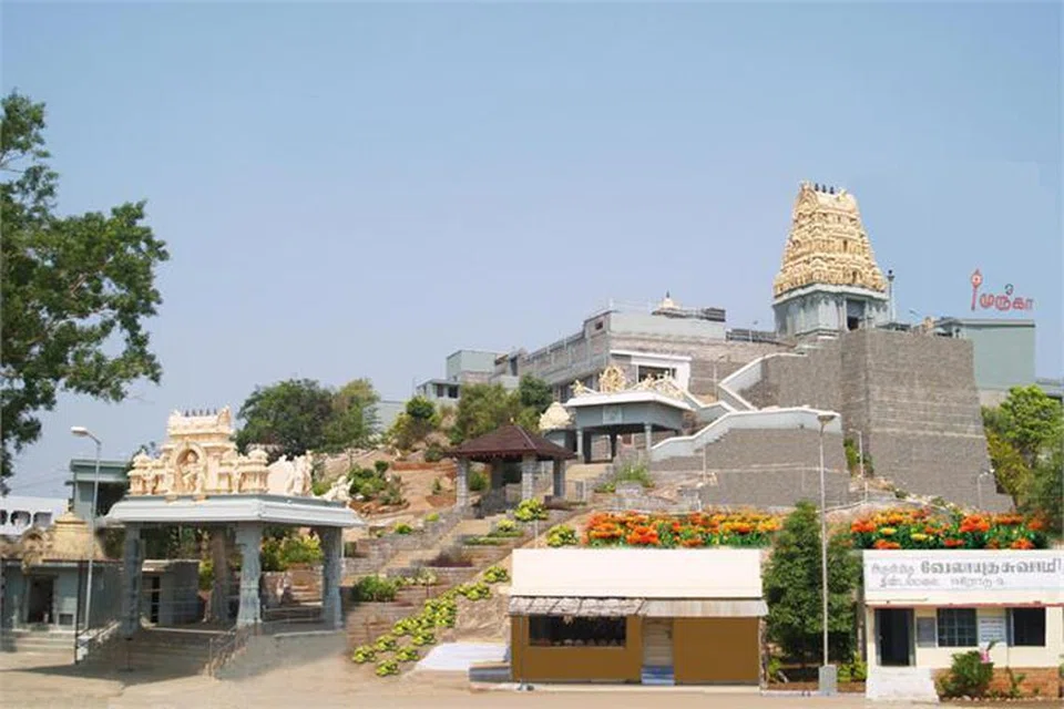 ஆசியாவில் மிக உயரமான 186 அடி உயரத்தில் சிலை அமைக்கும் பணிகள் ஈரோடு திண்டல் கோவிலில் தொடங்கவுள்ளன.