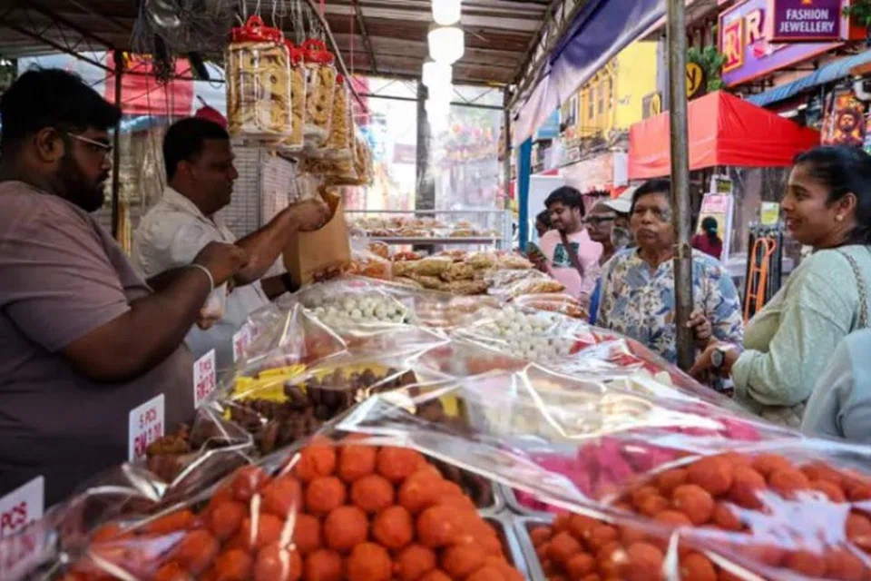 இந்தியாவின் சிறிய வெங்காயமும் அதிகபட்ச விலைப் பட்டியலில் சேர்க்கப்பட்டு உள்ளது.