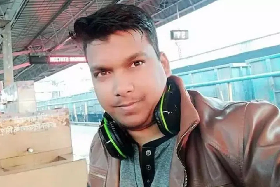ராம் ராவத் கழிவறை ஒன்றில் மர்மமான முறையில் உயிரிழந்து கிடந்ததாக இத்தாலிய அதிகாரிகள் தெரிவித்துள்ளனர்.
