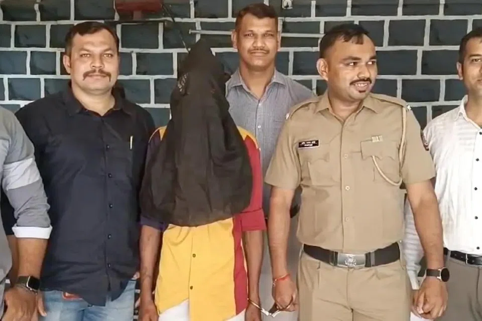 கைதான கைப்பேசித் திருடன்மீது காவல்துறை வழக்கு பதிந்துள்ளது.