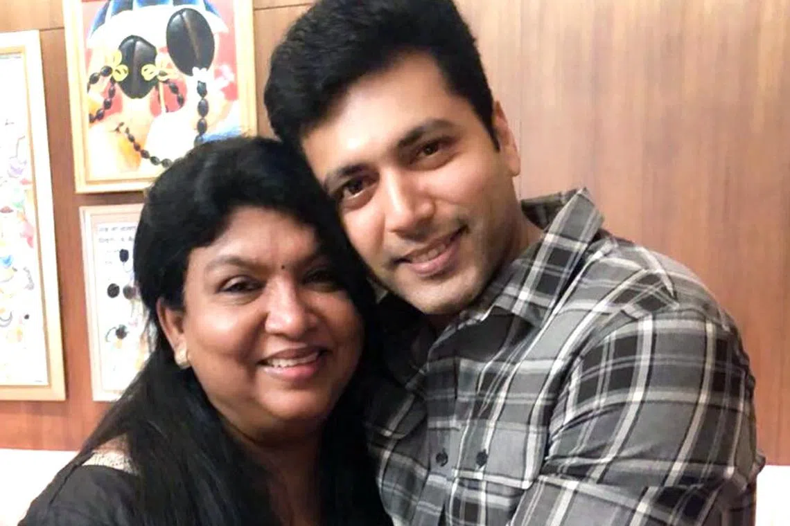 இன்றும் ஜெயம் ரவியை மகனாகவே பார்க்கிறேன்: தயாரிப்பாளர் சுஜாதா 