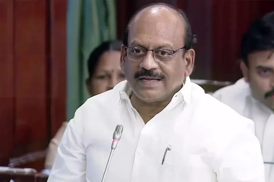 அன்பரசன்.