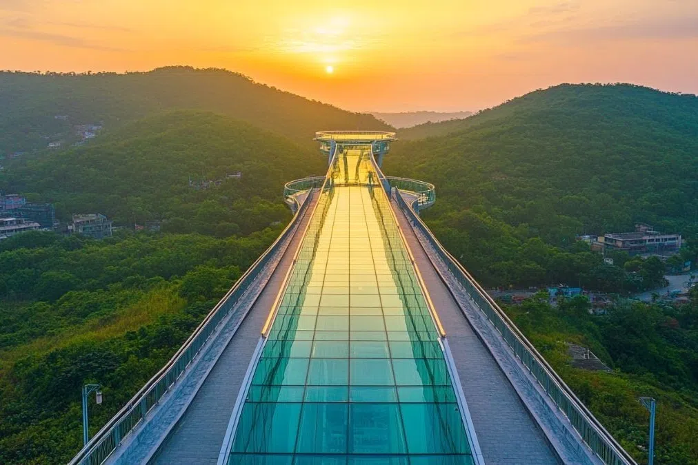 இந்தியாவின் ஆக நீளமான கண்ணாடி ‘வான்பாலம்’