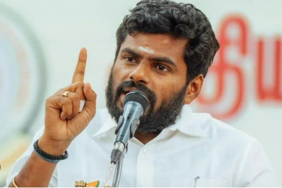 அண்ணாமலை.