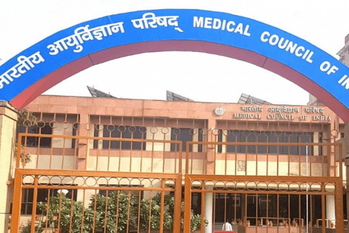 தமிழகத்தில் 34 மருத்துவக் கல்லூரிகளின் அங்கீகாரம் ரத்தாகும் ஆபத்து