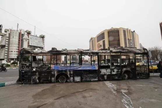 ஈரான் வான்வெளியைத் தவிர்க்க விமான நிறுவனங்களுக்கு வேண்டுகோள்