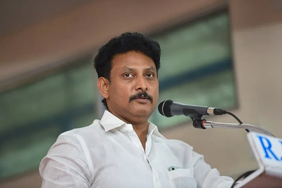 அன்பில் மகேஸ்.