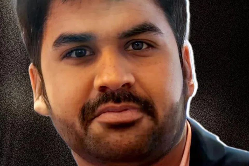 அங்கித் திவாரி.