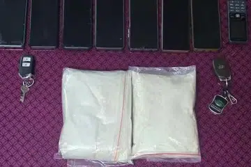 தமிழகத்தின் ராமநாதபுரம் மாவட்டம், கீழக்கரையில் இருந்து, ‘கொகைன்’ போதைப்பொருள் சென்னைக்கு கடத்தி வரப்பட்டது.