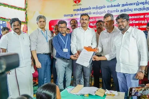 இங்கிலாந்து, தாய்லாந்து உள்ளிட்ட நாற்பதுக்கும் மேற்பட்ட நாடுகளில் இத்தடுப்பூசிக்கு ஒப்புதல் வழங்கப்பட்டுள்ளது.
