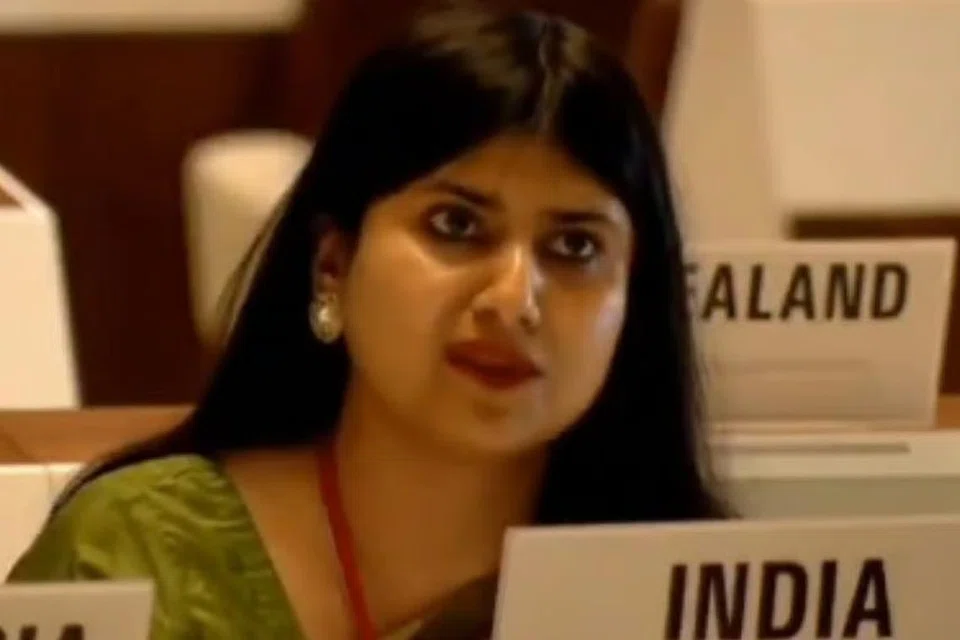 அனுபமா சிங்.