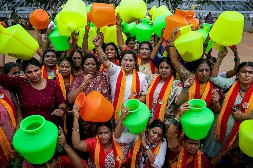 தமிழ்நாட்டுக்கு தண்ணீர் தரக்கூடாது: கர்நாடகாவில் வெடித்தது போராட்டம்