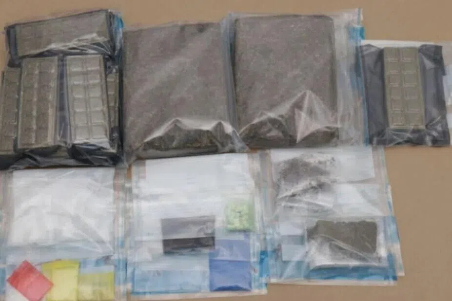 Opérations de saisie en Inde et à Singapour