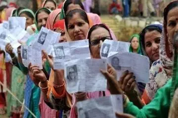 சென்னையில் மொத்தம் 4,700 வாக்குச்சாவடிகள் அமைக்கப்பட்டுள்ளன.