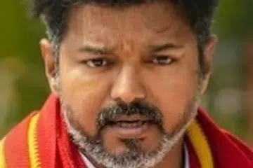 இதயமும் மனதும் கனத்துப் போயிருக்கிறது என்று விஜய் தெரிவித்துள்ளார்.