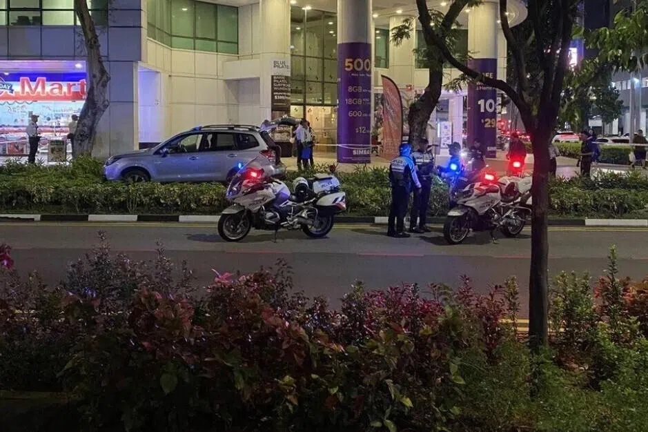 புகிஸ் பகுதியில் நடந்த விபத்தில் பாதசாரி மரணம்: கார் ஓட்டுநர் கைது