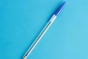 50 ரூபாய்க்காகப் பேனாவை விழுங்கிய சிறுவன்