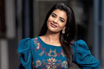 ஐஸ்வர்யா.