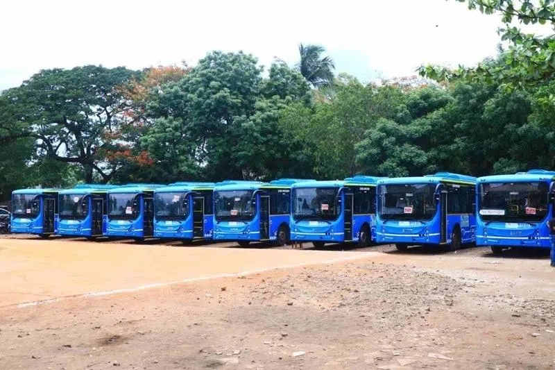 ஆந்திராவில் நூறு மின்சாரப் பேருந்துகள்