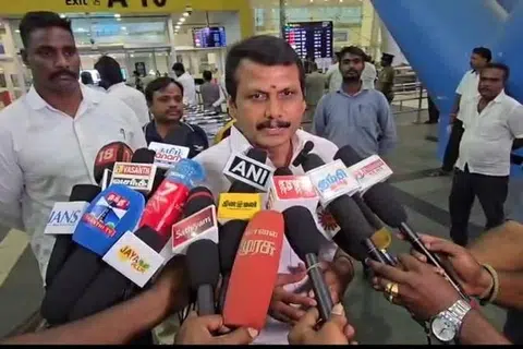செந்தில் பாலாஜி.