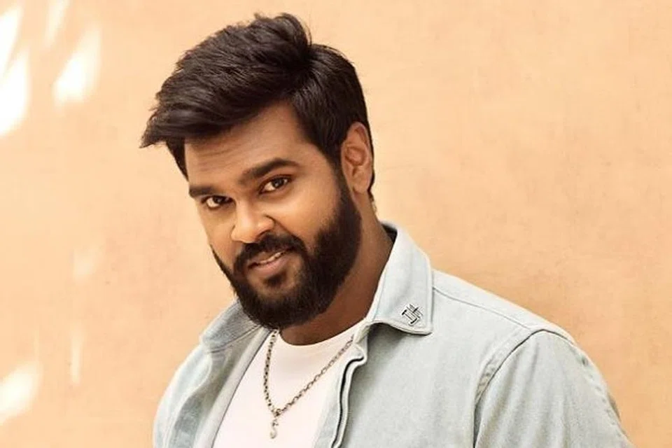 சண்முக பாண்டியன்.