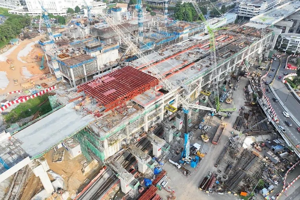 எல்லா வசதிகளையும் உள்ளடக்கிய கட்டடத்தை மலேசியாவின் எம்ஆர்டி கார்ப் நிறுவனமும் சன்வே குழுமமும் இணைந்து எழுப்பவிருக்கின்றன.