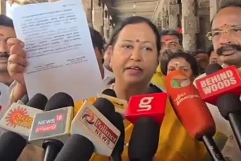 திருவண்ணாமலை அண்ணாமலையார் கோவிலில் வைத்து செய்தியாளர்களைச் சந்தித்த பிரேமலதா, 2024 மக்களவைத் தேர்தலின்போது போடப்பட்ட தொகுதிப் பங்கீட்டு ஒப்பந்தத்தை வெளியிட்டார்.