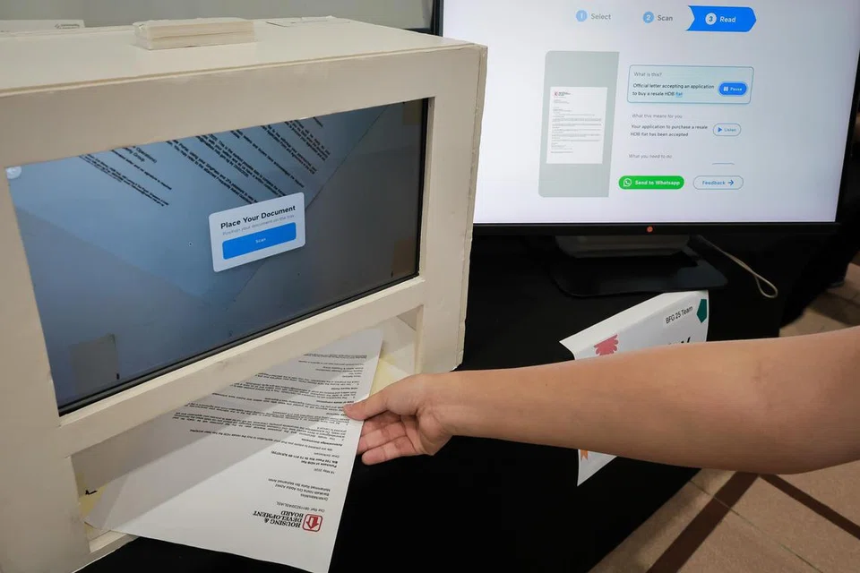 லெட்டர்கீ தொழில்நுட்பம் நான்கு அதிகாரத்துவ மொழிகளிலும் கடிதங்களை மொழிபெயர்த்துத் தருகிறது.