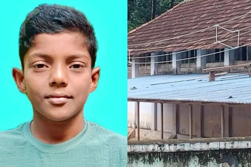 பள்ளியின் கூரையில் சிக்கிய செருப்பை எடுக்க முயன்றபோது தவறுதலாக மின்கம்பியைத் தொட்டதால் மின்சாரம் பாய்ந்து மிதுன் என்ற இச்சிறுவன் மாண்டுபோனான்.