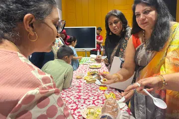 அன்னையர் தினக் கொண்டாட்டங்களின் ஒரு பகுதியாக லிஷா மகளிர் பிரிவு ‘அம்மாவும் நானும்’ என்ற நிகழ்ச்சிக்கு ஏற்பாடு செய்தது. 