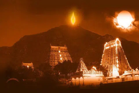 திருவண்ணாமலையில் கார்த்திகை தீபத்தைக் காண பல்லாயிரக்கணக்கான பக்தர்கள் திரள்வது வழக்கம்.