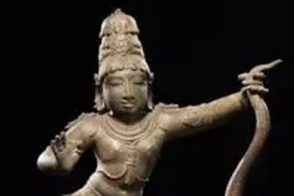 மீட்கப்பட்ட சிலை.