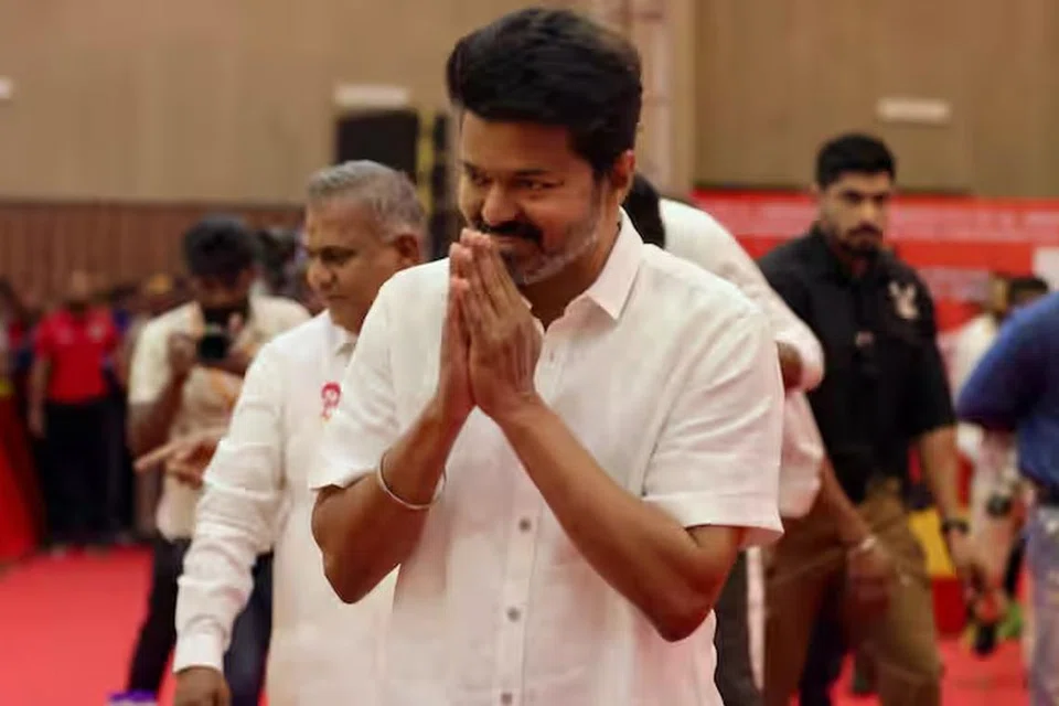 விஜய்.